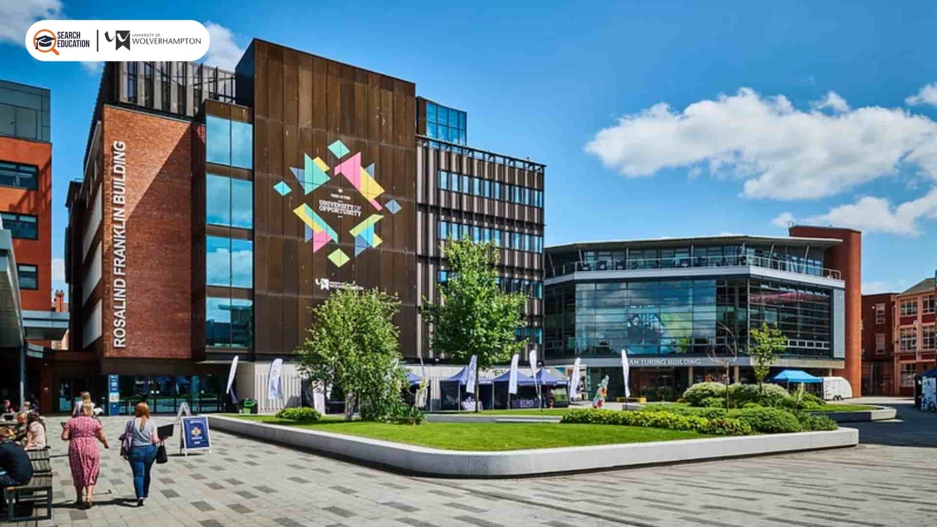 what are the popular courses at university of wolverhampton
